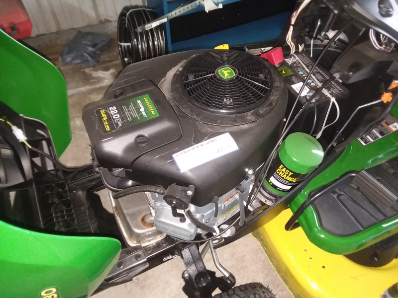 Illustration for article titled Im a John Deere Mower Man